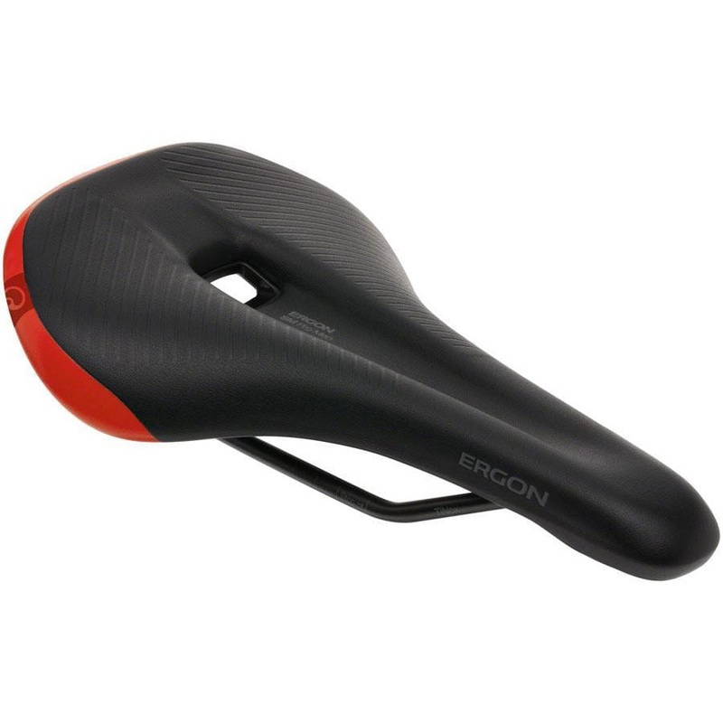 SM Pro Saddle – Risky Red Mens Medium/Large