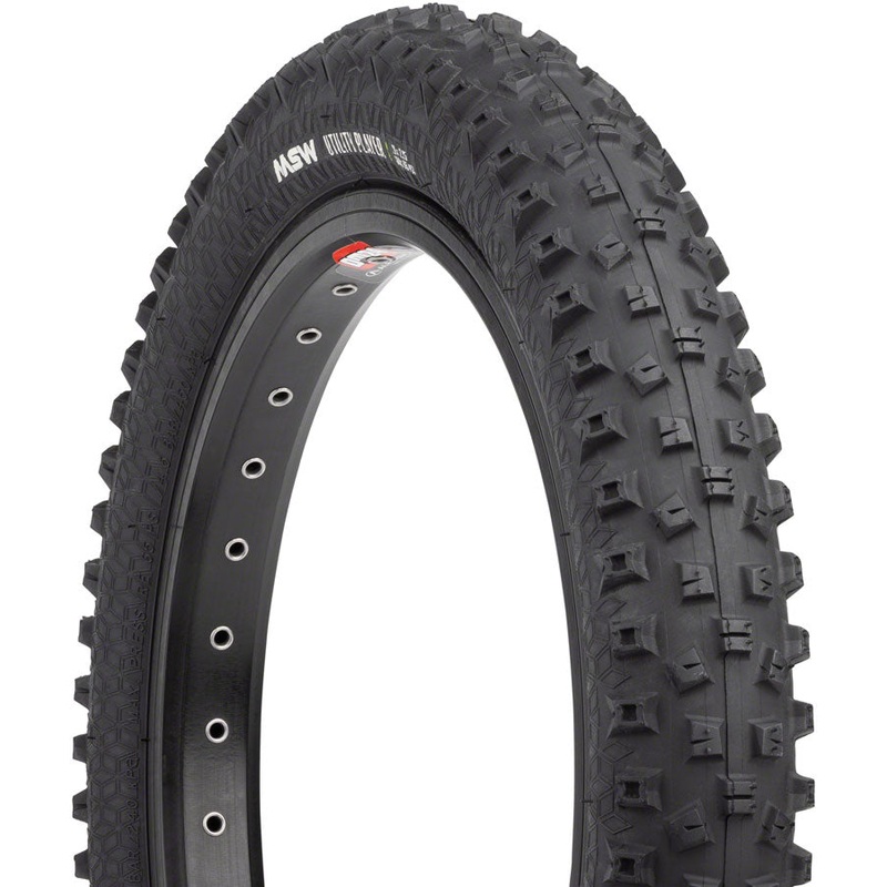 Utility Player Tire – 14 x 2.25