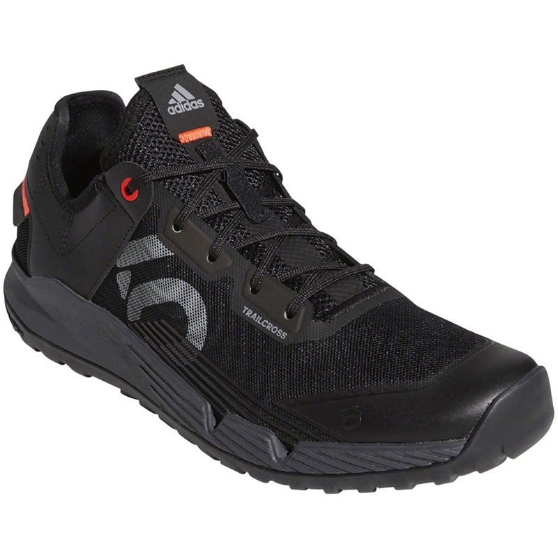 Trailcross LT Flat Shoes – Mens Core BLK / Gray Two / Solar Red 10.5