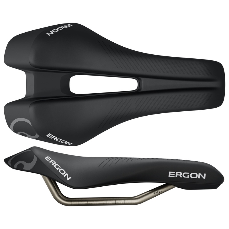 SR Triathlon Saddle – Mens Black Front