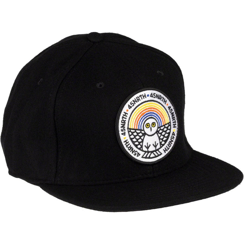 Winter Wonder Wool Snapback Hat – Black Adjustable