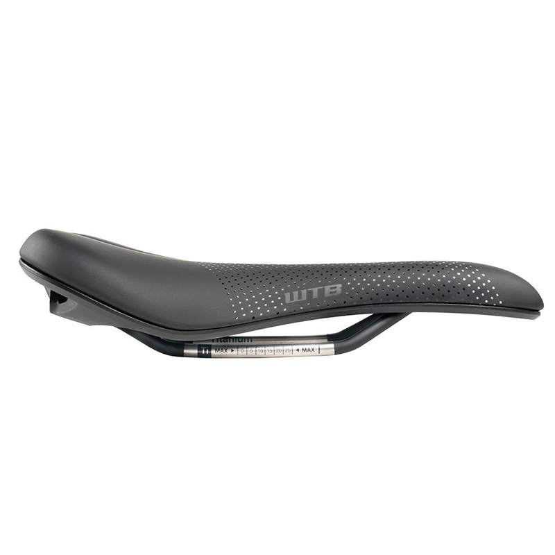 Volt Fusion Form Saddle – Titanium Black Medium