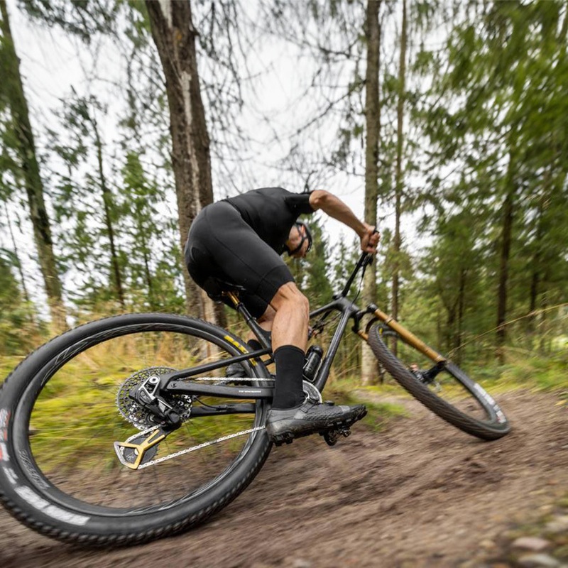 OSPW X SRAM SRAM Eagle Transmission Black/Gold LTD