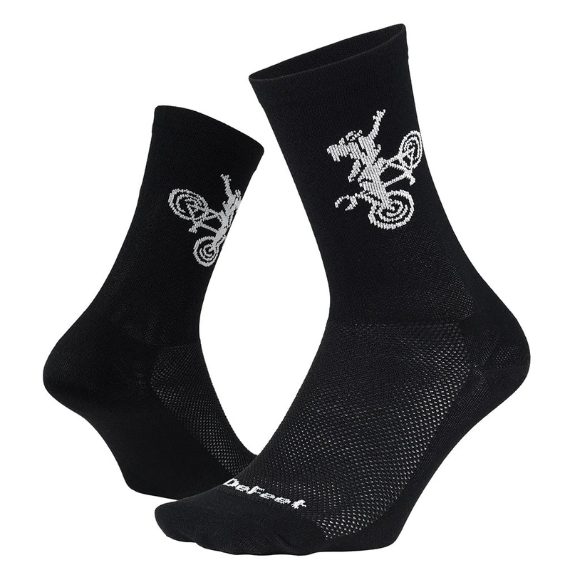 DeFeet Aireator 6 Buck Wild Socks 7-9 Black