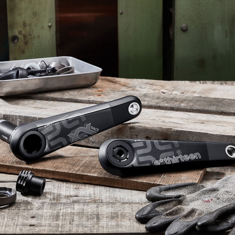 XCX Race Mountain Carbon Cranks