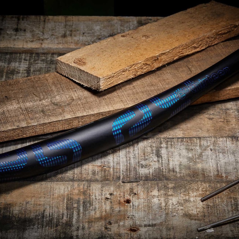 Race Carbon Handlebar|Intergalactic|Team Bar – Red/Seafoam|Black|20mm|35mm