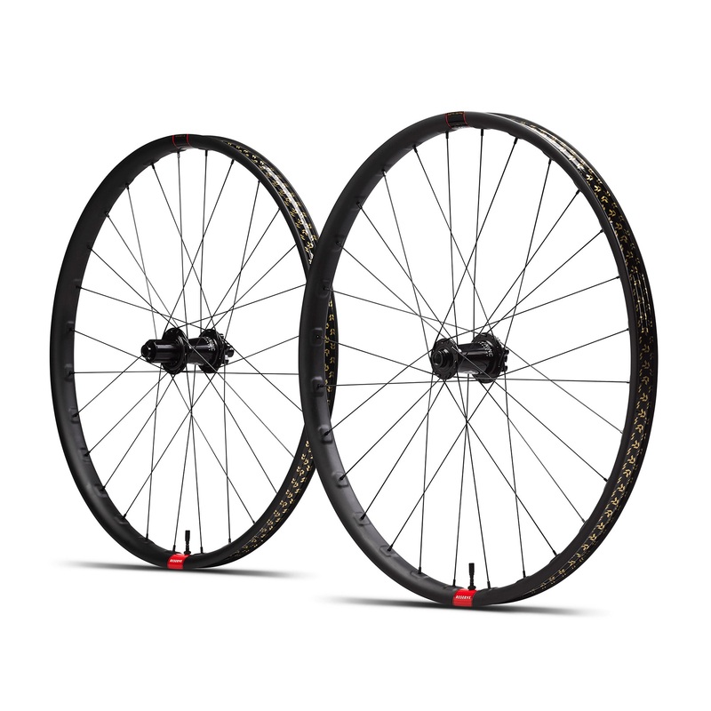 30|HD Carbon Wheelset – 29 – 350 DEG XD – Boost – 6-Bolt