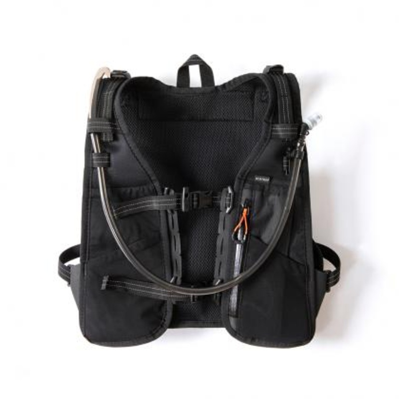 Restrap Race Hydration Vest (Black)