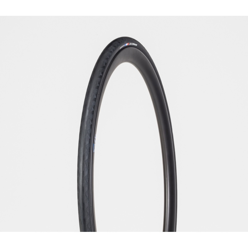 BONTRAGER AW3 HARD-CASE LITE TYRE 700x25C